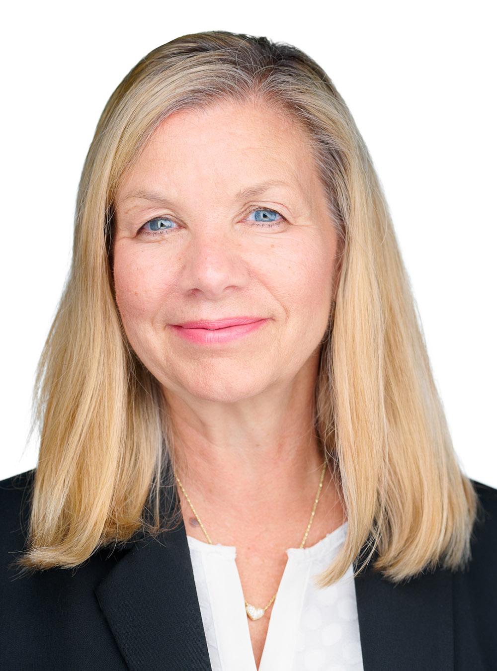 Donna Quinones headshot